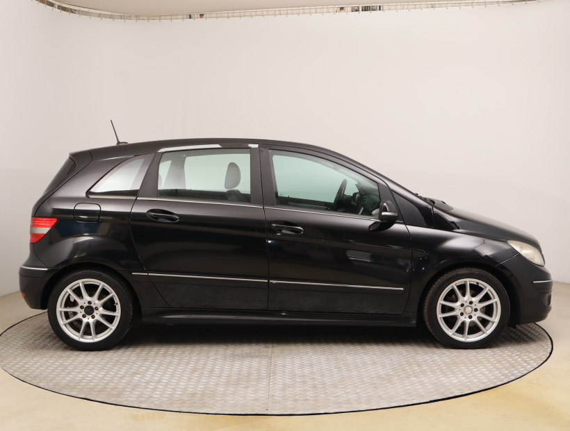 Mercedes-Benz B, 2010
