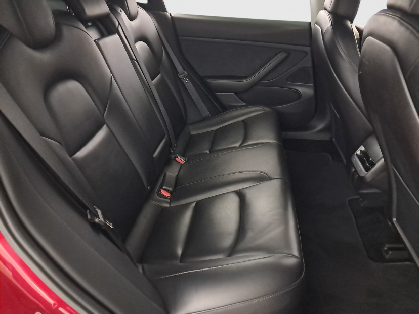 Tesla Model 3, 2019