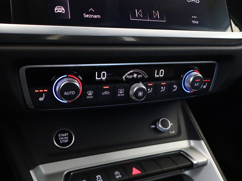 Audi Q3 Sportback, 2021
