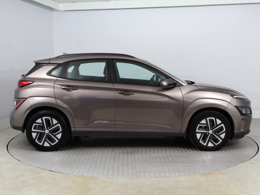 Hyundai Kona, 2021