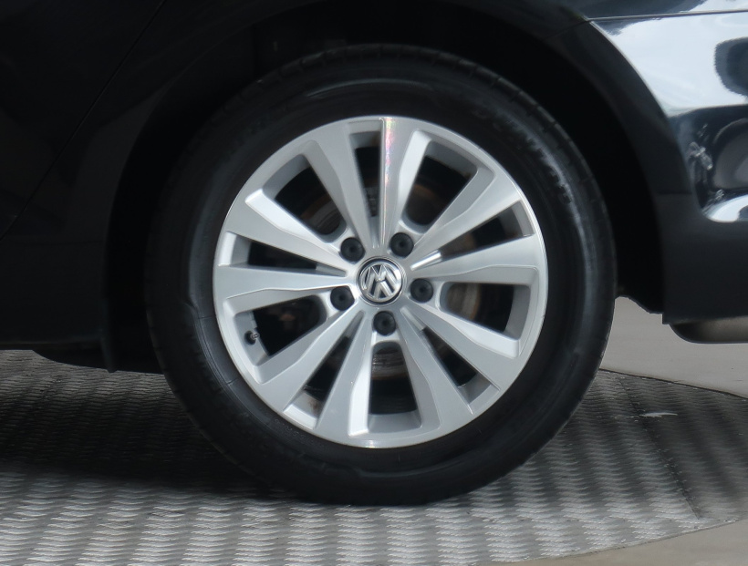 Volkswagen Golf, 2017