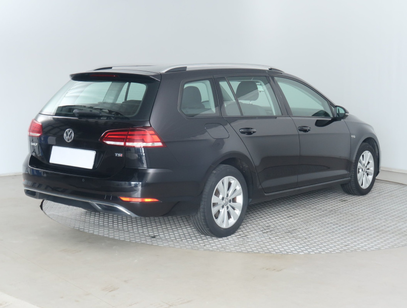 Volkswagen Golf, 2017