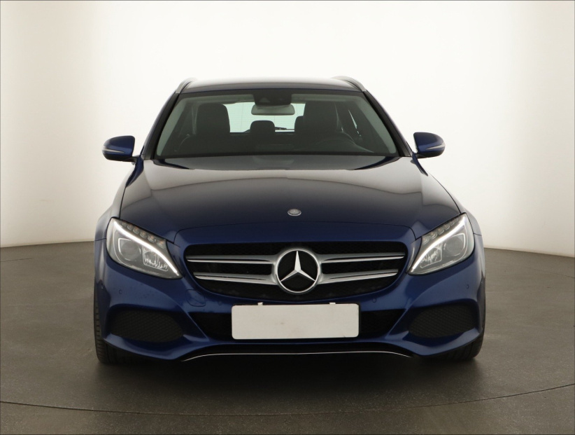 Mercedes-Benz C, 2016