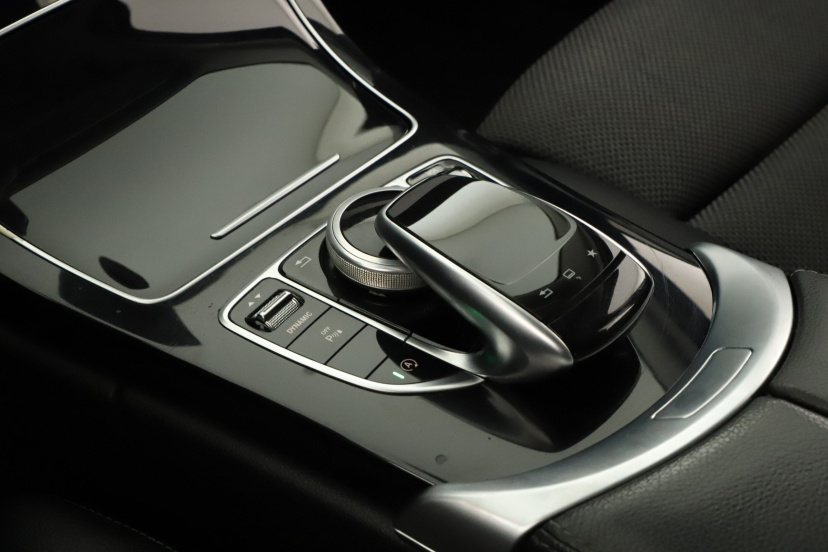 Mercedes-Benz C, 2016
