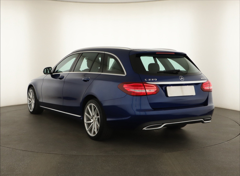 Mercedes-Benz C, 2016