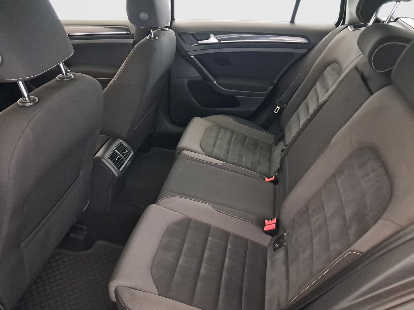 Volkswagen Golf, 2014