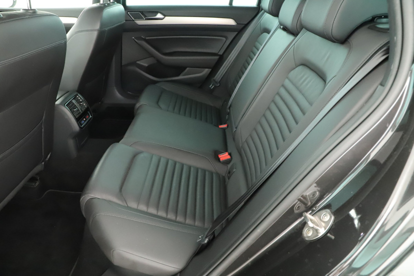 Volkswagen Passat, 2019