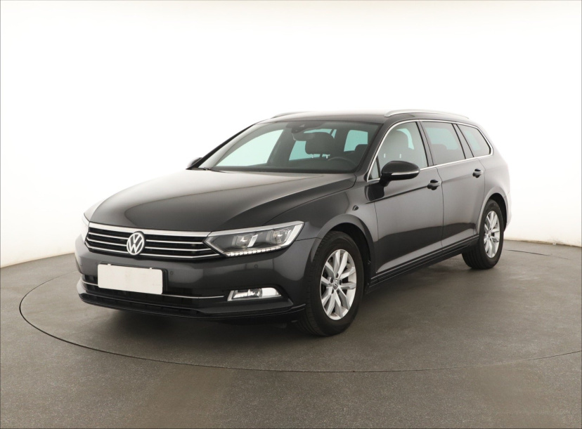 Volkswagen Passat, 2019