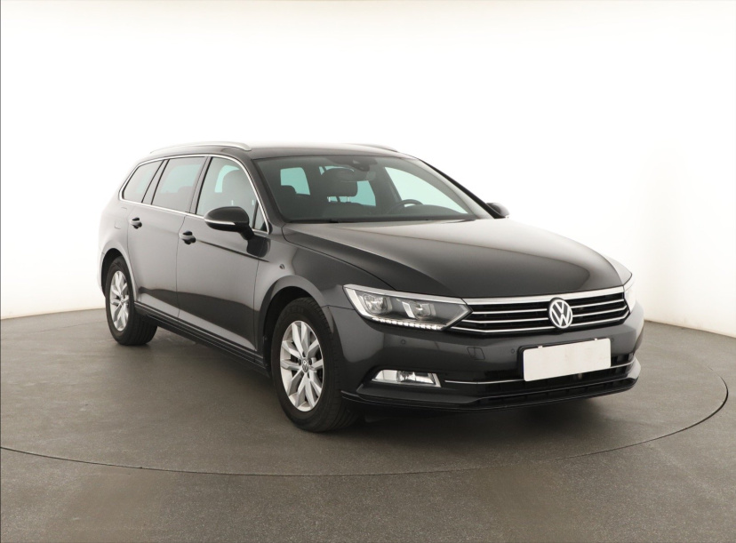 Volkswagen Passat, 2019