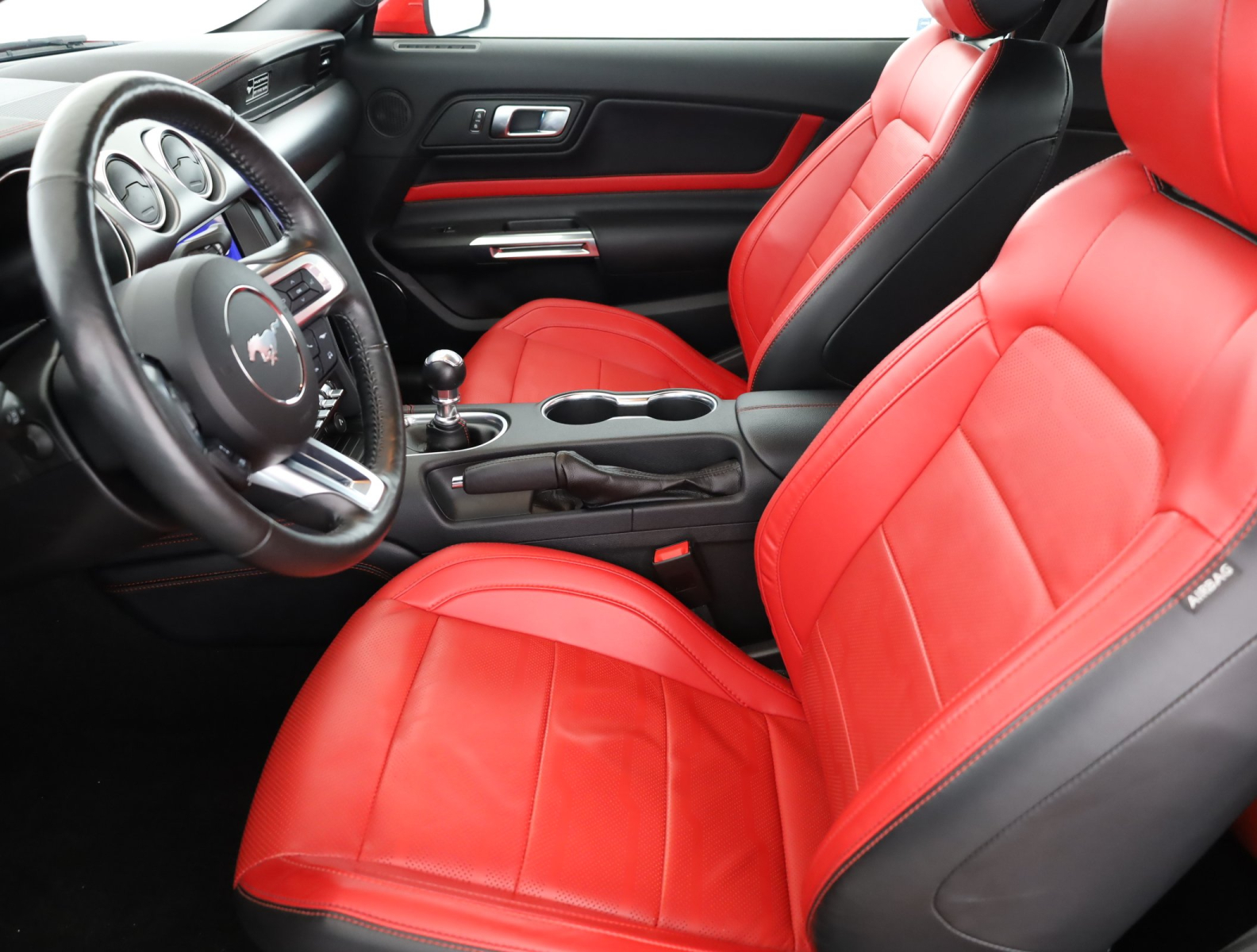 Ford Mustang - 2020