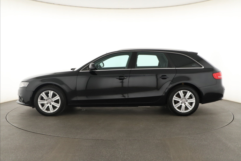 Audi A4, 2009