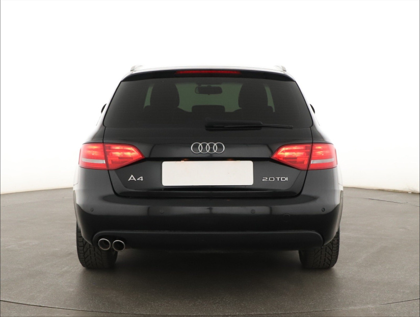 Audi A4, 2009