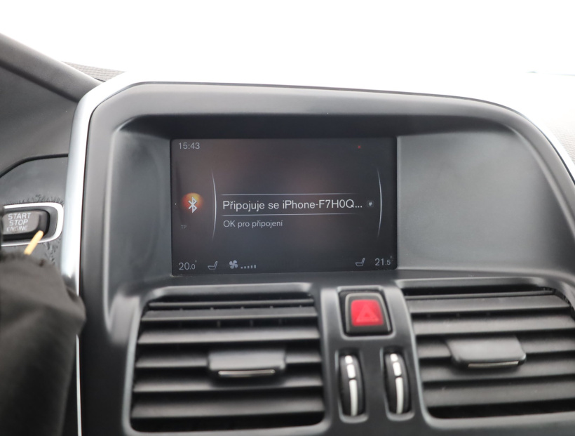 Volvo XC60, 2015