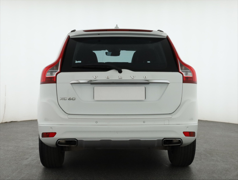 Volvo XC60, 2015