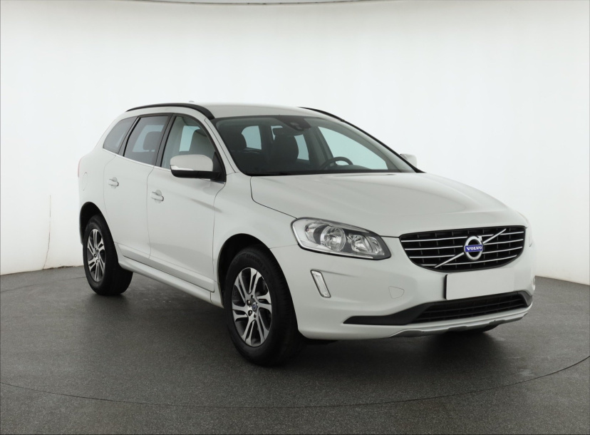 Volvo XC60, 2015