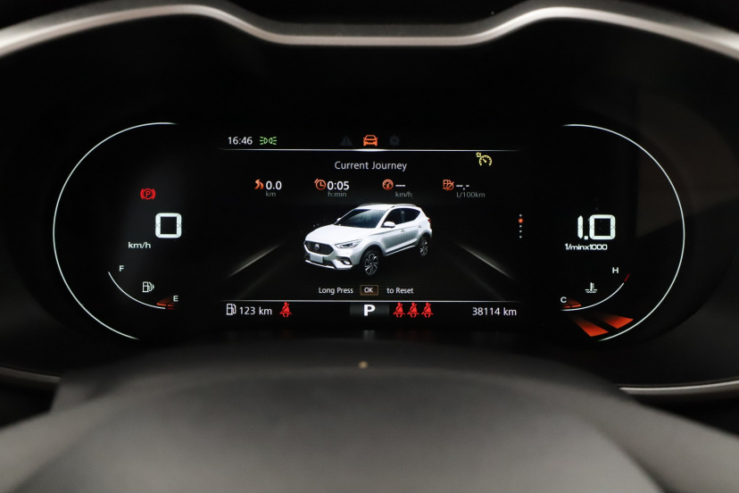 MG ZS SUV, 2022