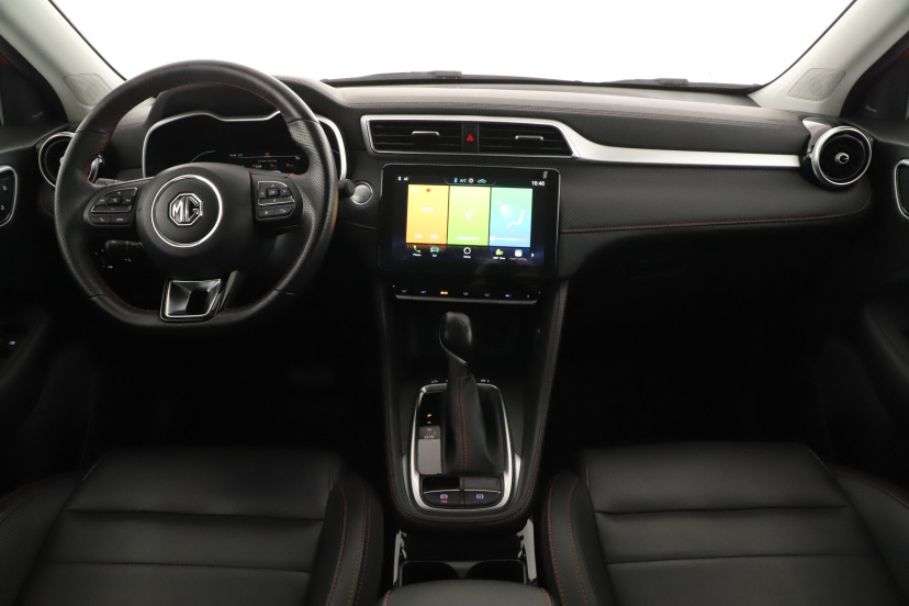 MG ZS SUV, 2022