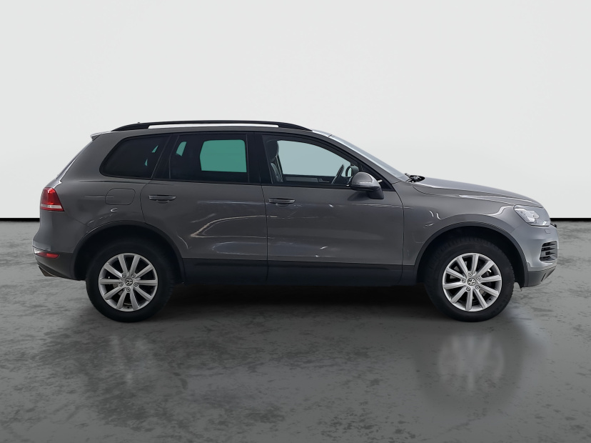 Volkswagen Touareg, 2012