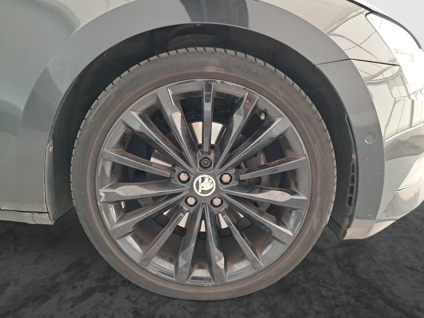 Škoda Superb, 2015