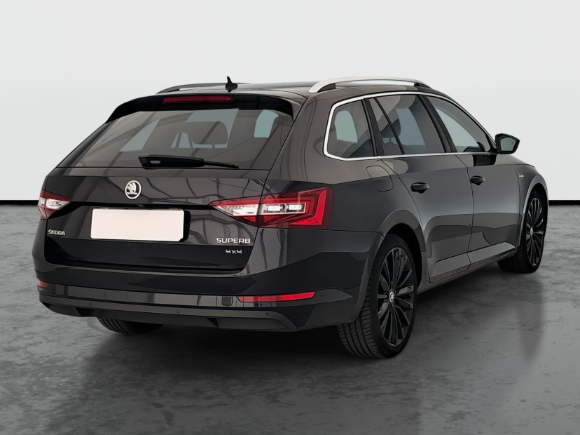 Škoda Superb, 2015