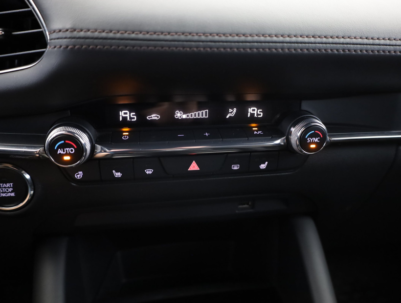 Mazda 3, 2020