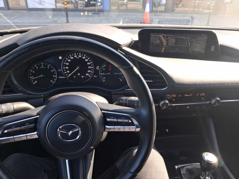 Mazda 3, 2020