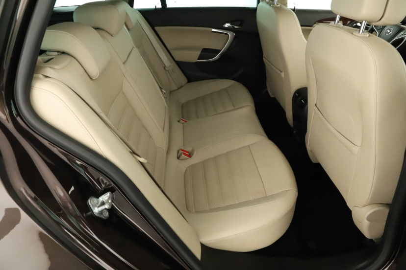 Opel Insignia, 2016