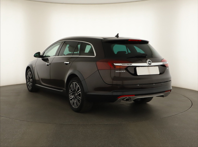 Opel Insignia, 2016