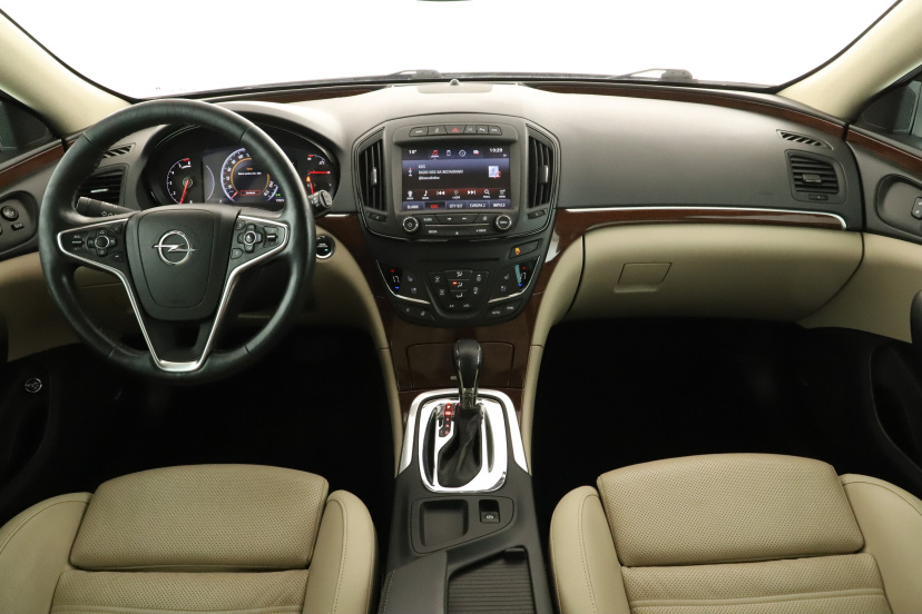 Opel Insignia, 2016