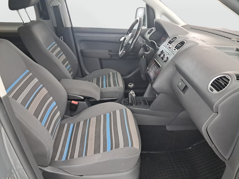 Volkswagen Caddy, 2011