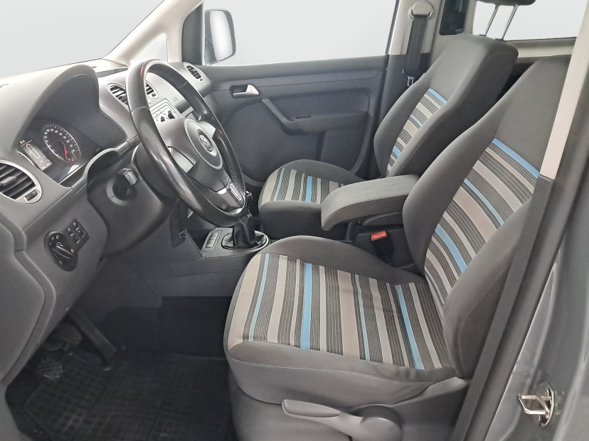Volkswagen Caddy, 2011