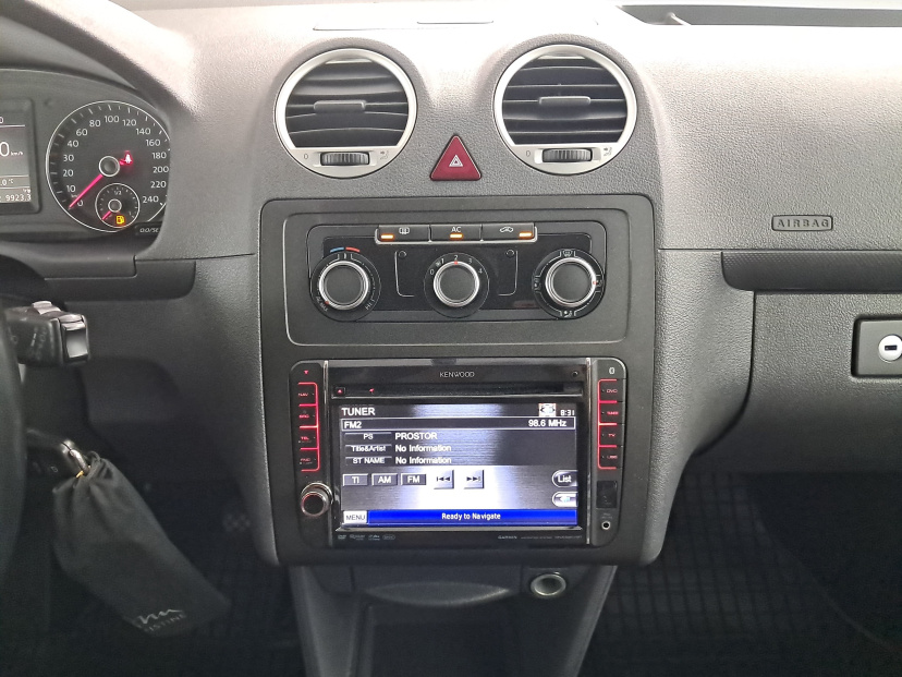 Volkswagen Caddy, 2011
