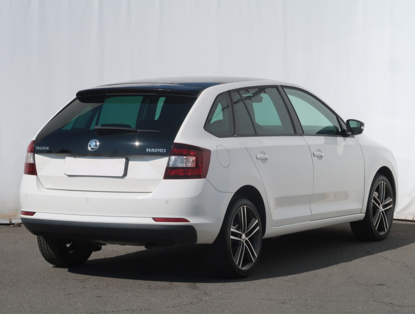 Škoda Rapid Spaceback, 2016