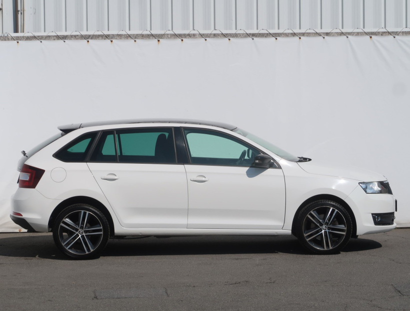 Škoda Rapid Spaceback, 2016
