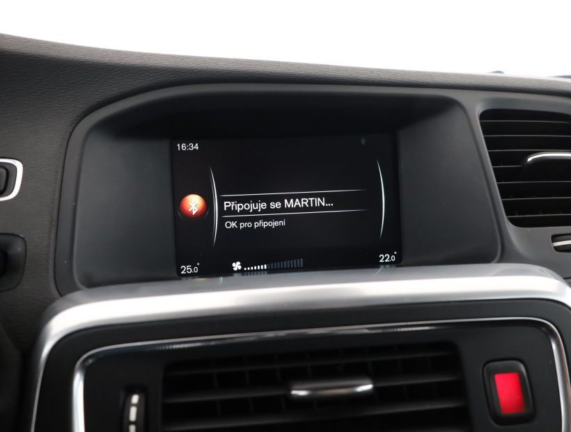 Volvo V60, 2016