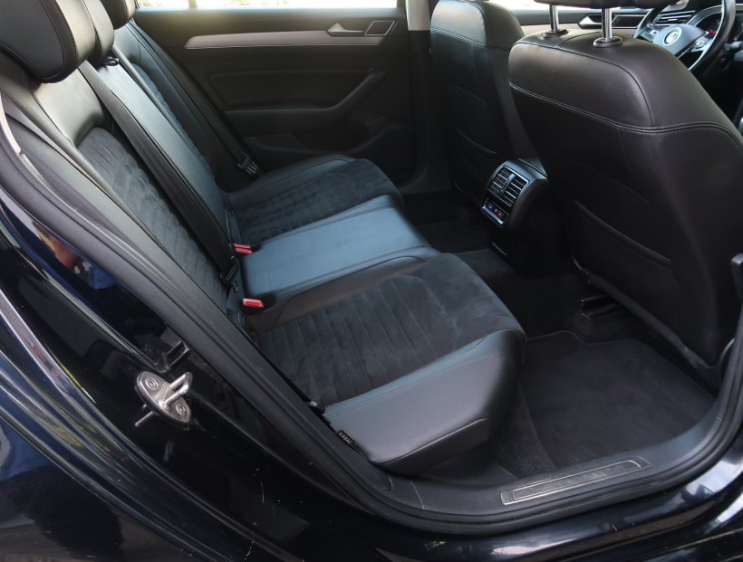 Volkswagen Passat, 2018