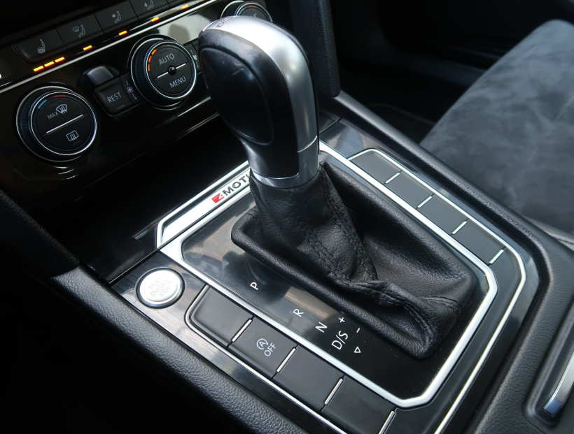 Volkswagen Passat, 2018