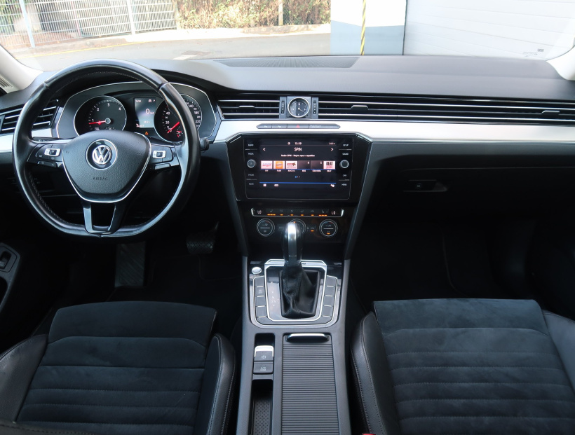 Volkswagen Passat, 2018