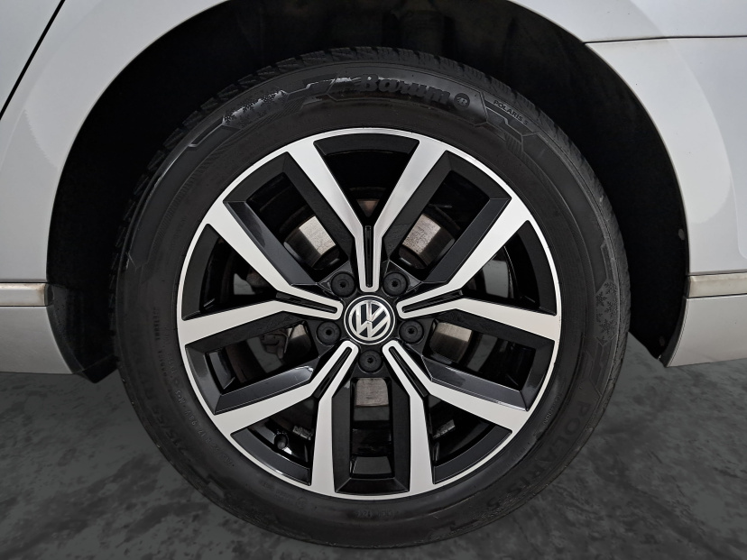 Volkswagen Passat, 2019