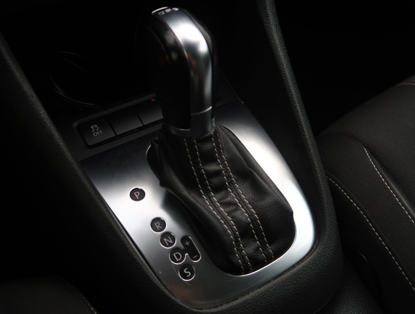 Volkswagen Golf, 2013