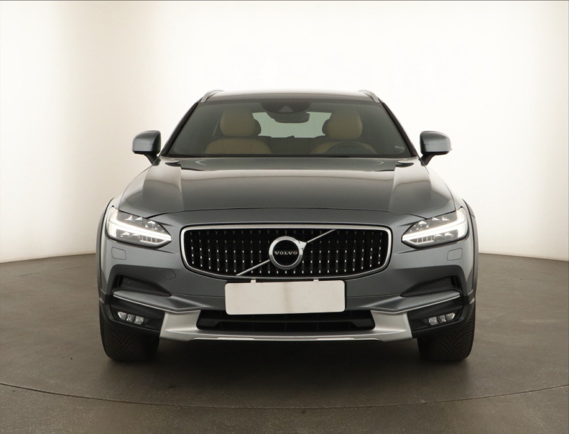 Volvo V90 Cross Country, 2017