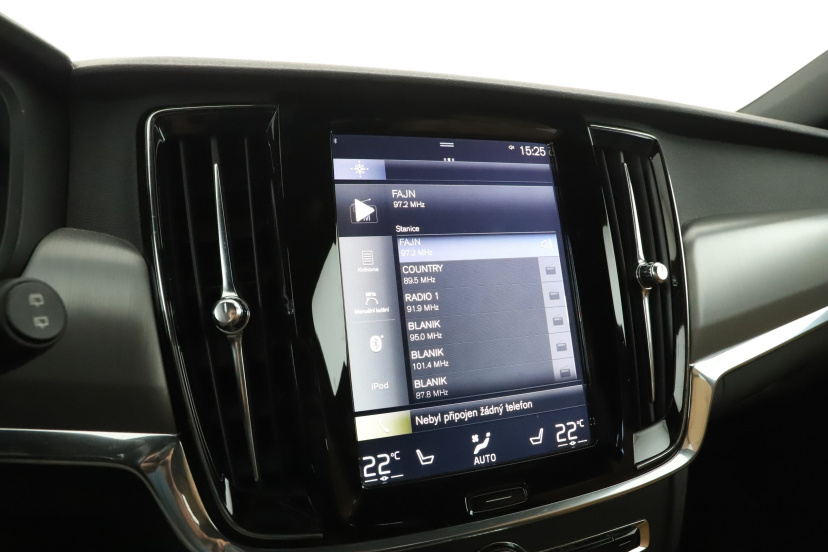 Volvo V90 Cross Country, 2017