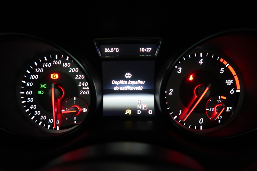 Mercedes-Benz CLA, 2016