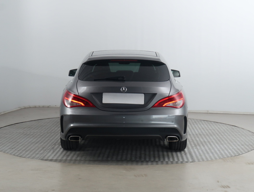 Mercedes-Benz CLA, 2016