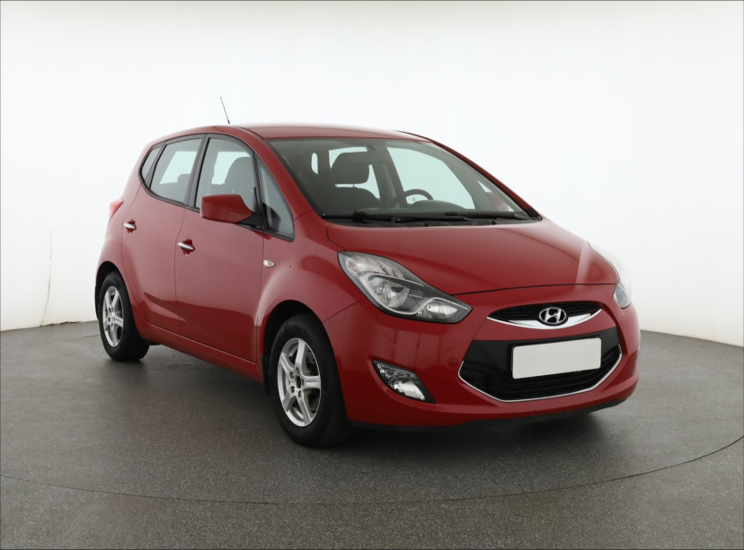 Hyundai ix20, 2013