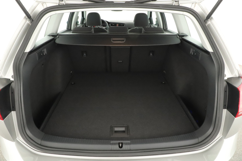 Volkswagen Golf, 2016