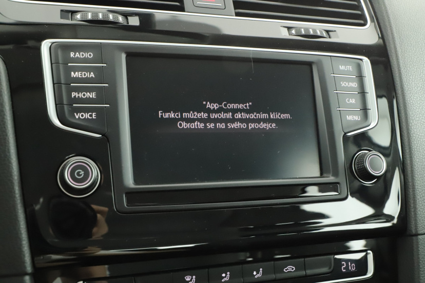 Volkswagen Golf, 2016