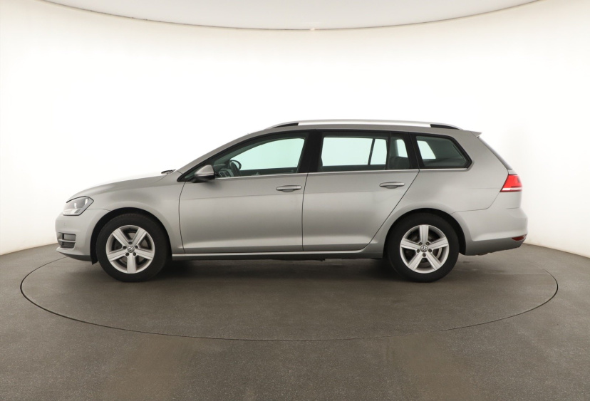 Volkswagen Golf, 2016