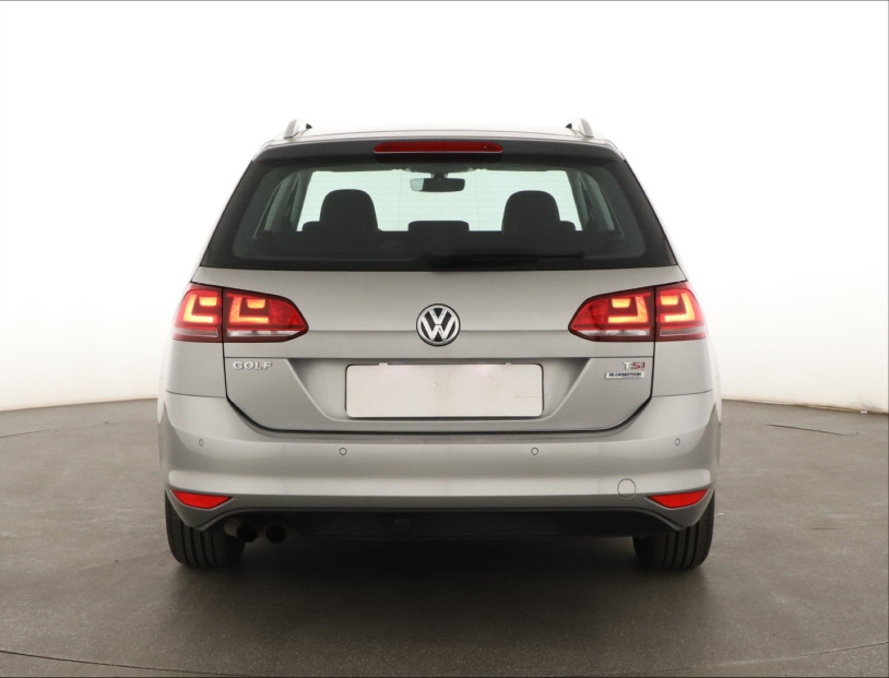 Volkswagen Golf, 2016