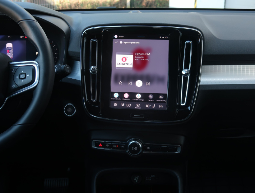 Volvo XC40, 2022